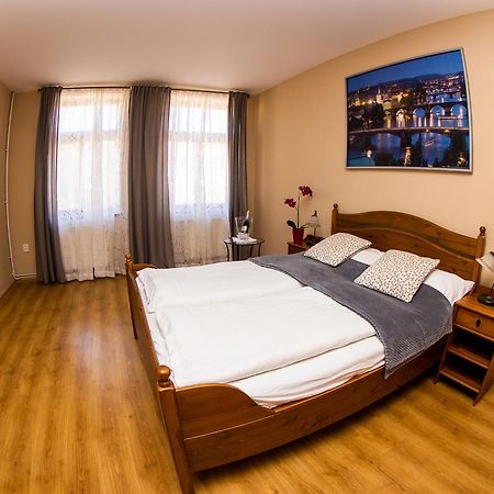 Apartman U Krale Komenskeho Jicin Exterior photo